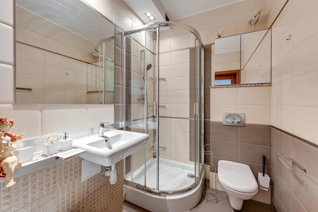 Apartamento Apartament Pod Trzema Niebieskimi Kaczorami Gdansk Exterior foto